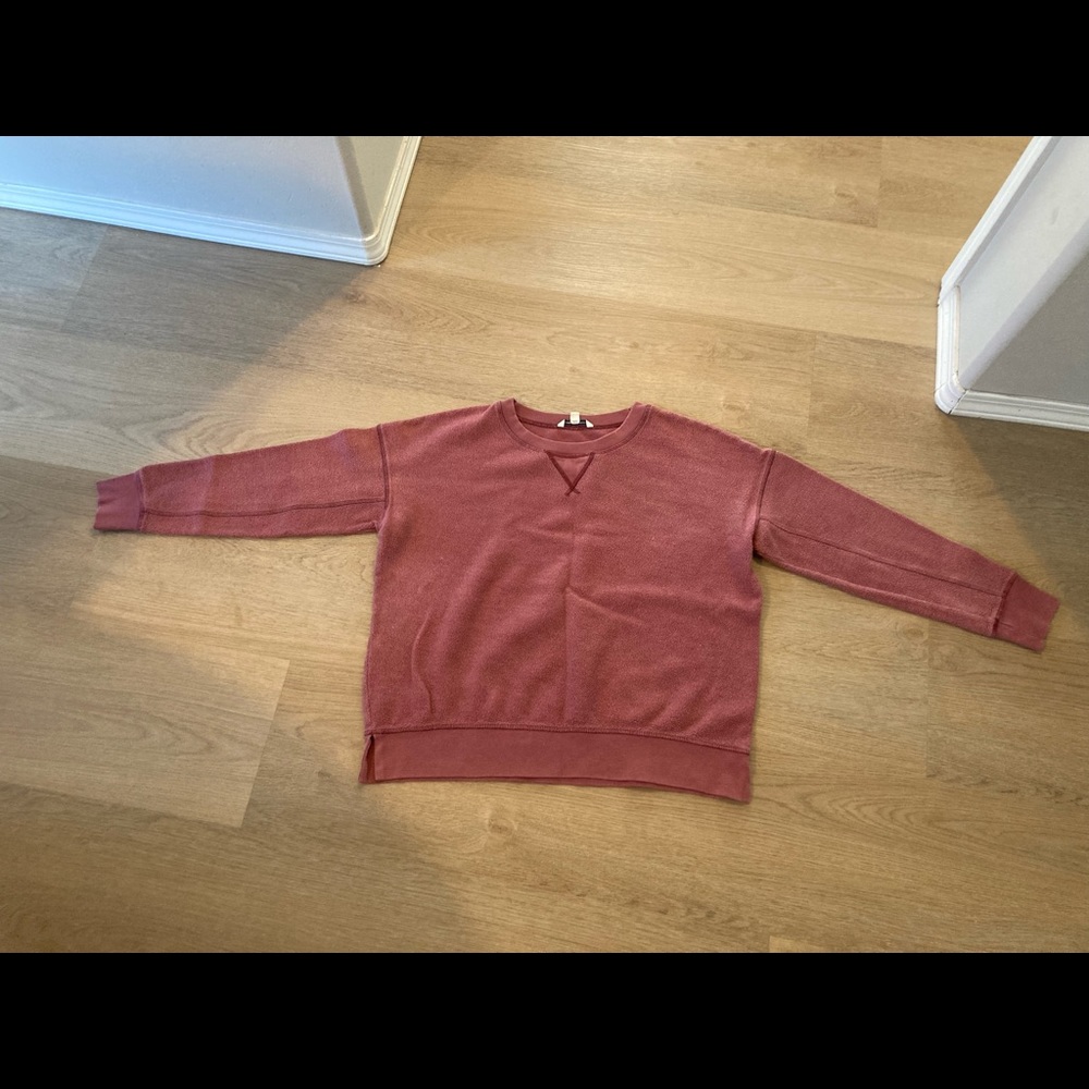 American Eagle Reverse Fleece Longsleeve Red Top